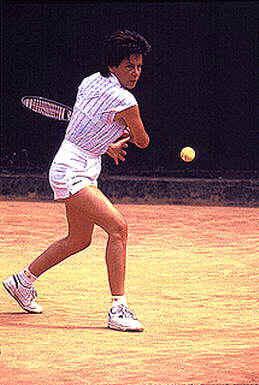 tenis.jpg (21597 bytes)